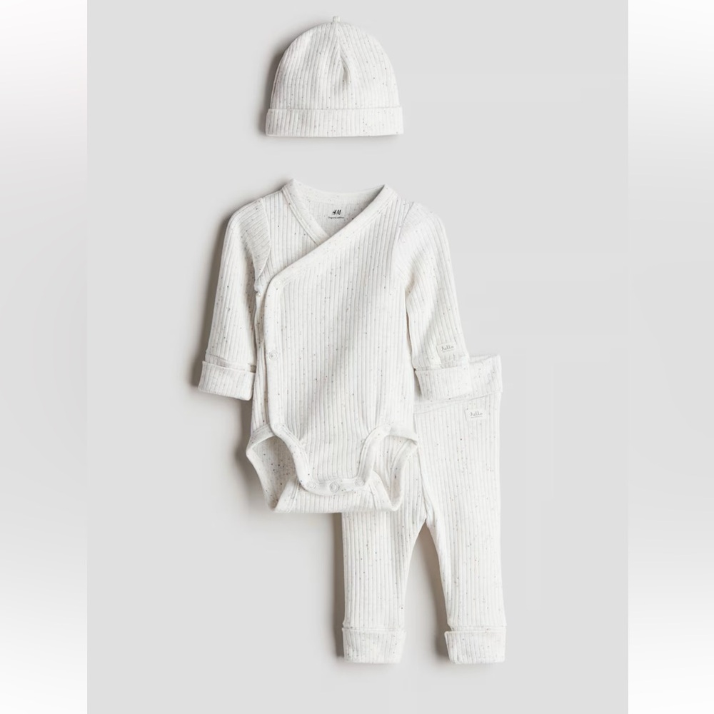 H&M Cream Baby Outfit Set